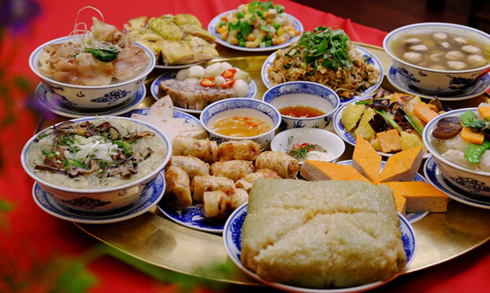 Vietnamese Cuisine Guide: Must-Try Foods and Culinary Experiences for Travelers