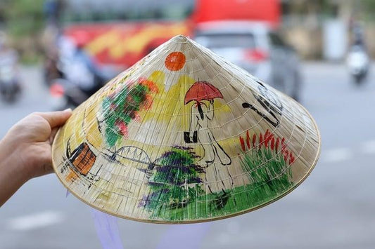 SHOPPING IN VIETNAM