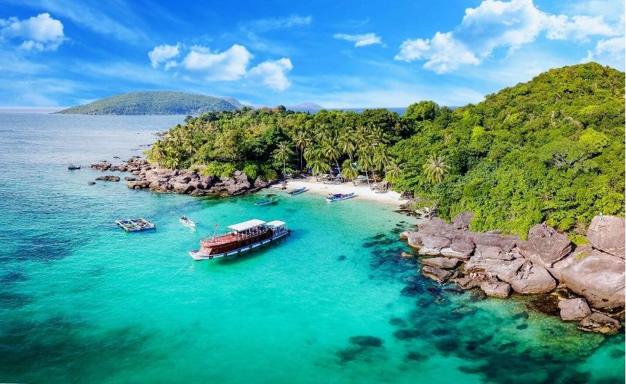 Co To Island: Food - Stay Guide 2026
