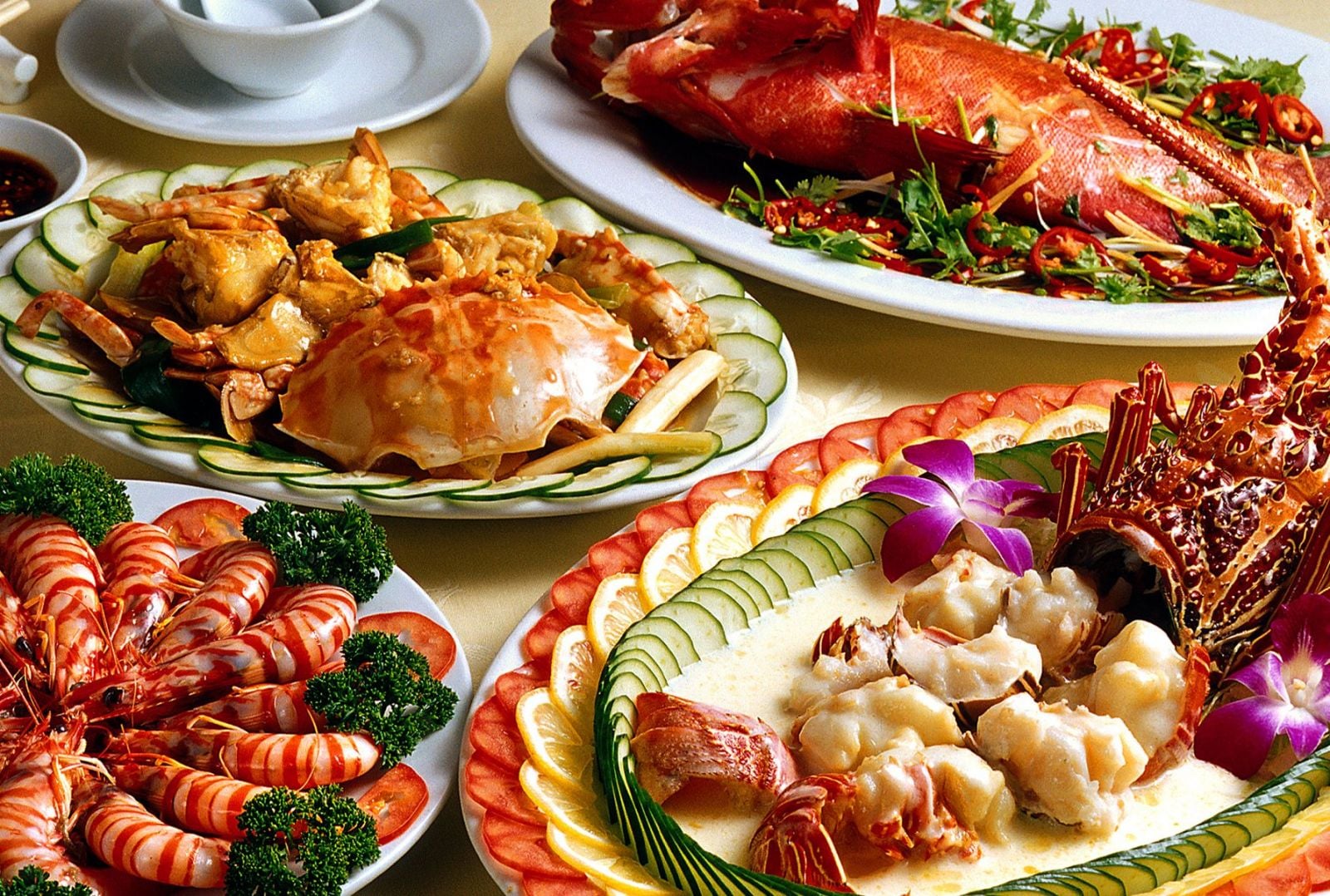 Best Nha Trang Food Guide: 9 Must-Try Local Dishes in Vietnam’s Coastal City